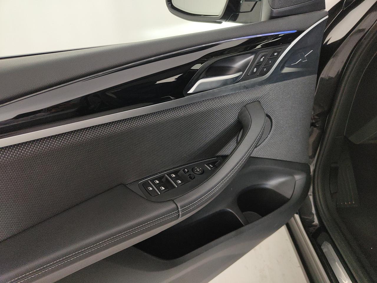 BMW X3 xdrive20d mhev 48V xLine auto