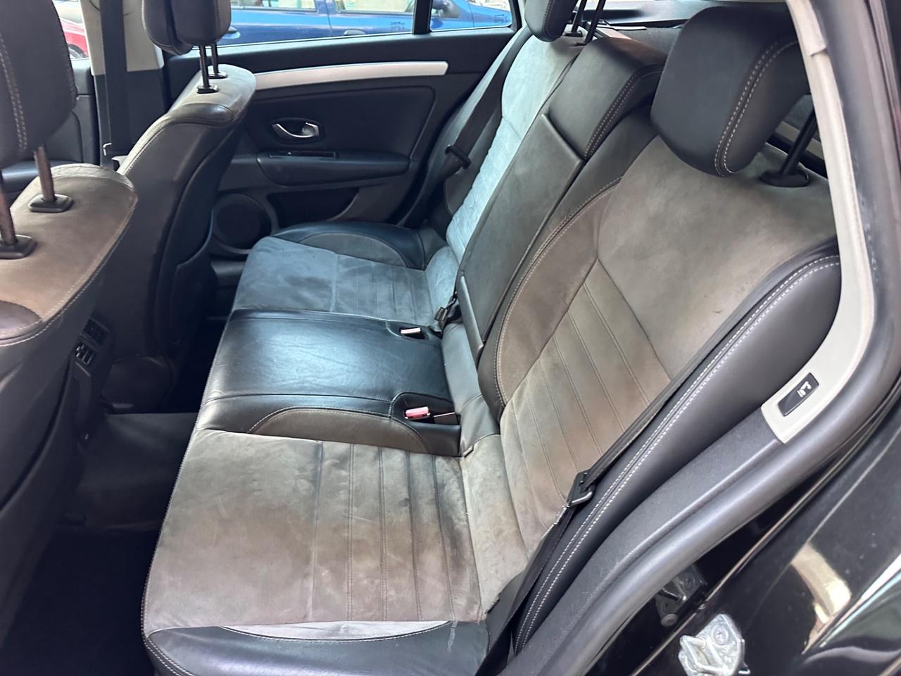 Renault Laguna 2.0 dCi 180CV SporTour GT