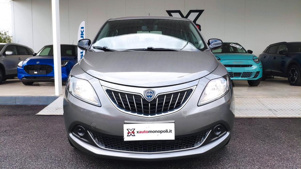 Lancia Ypsilon 1.0 FireFly 5 porte S&S Hybrid Platino