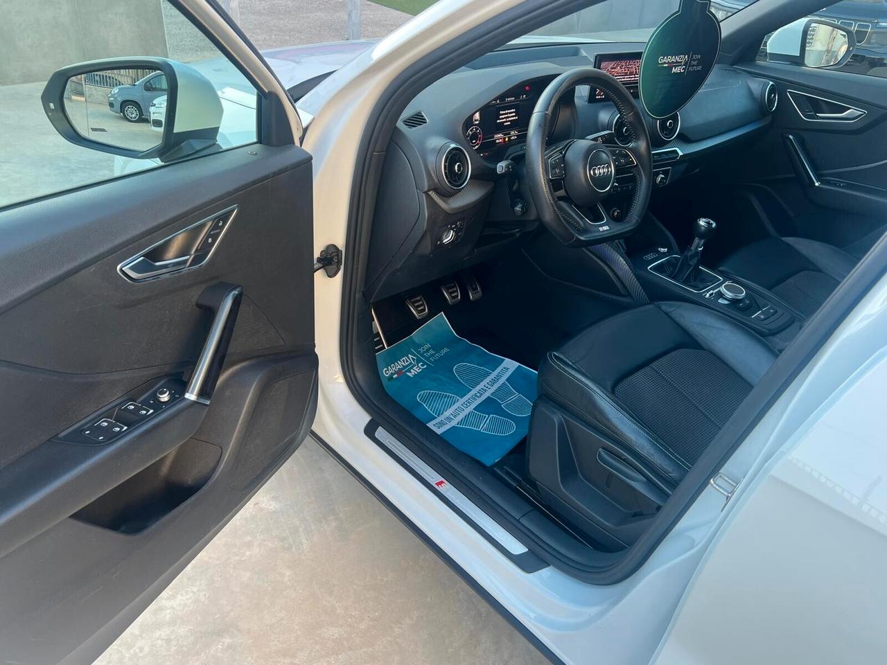 AUDI Q2 S LINE VIRTUAL COKPIT