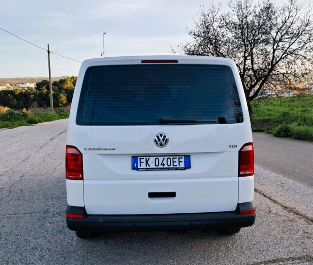 Volkswagen Caravelle 2.0 TDI – 9 posti (Iva Esposta)