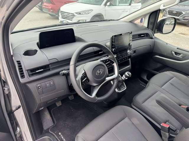 Hyundai STARIA 2.2 MT 2WD 9 posti Wagon