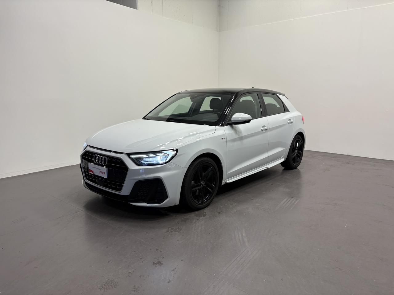 AUDI A1 SPORTBACK 30 TFSI S-TRONIC S-LINE EDITION