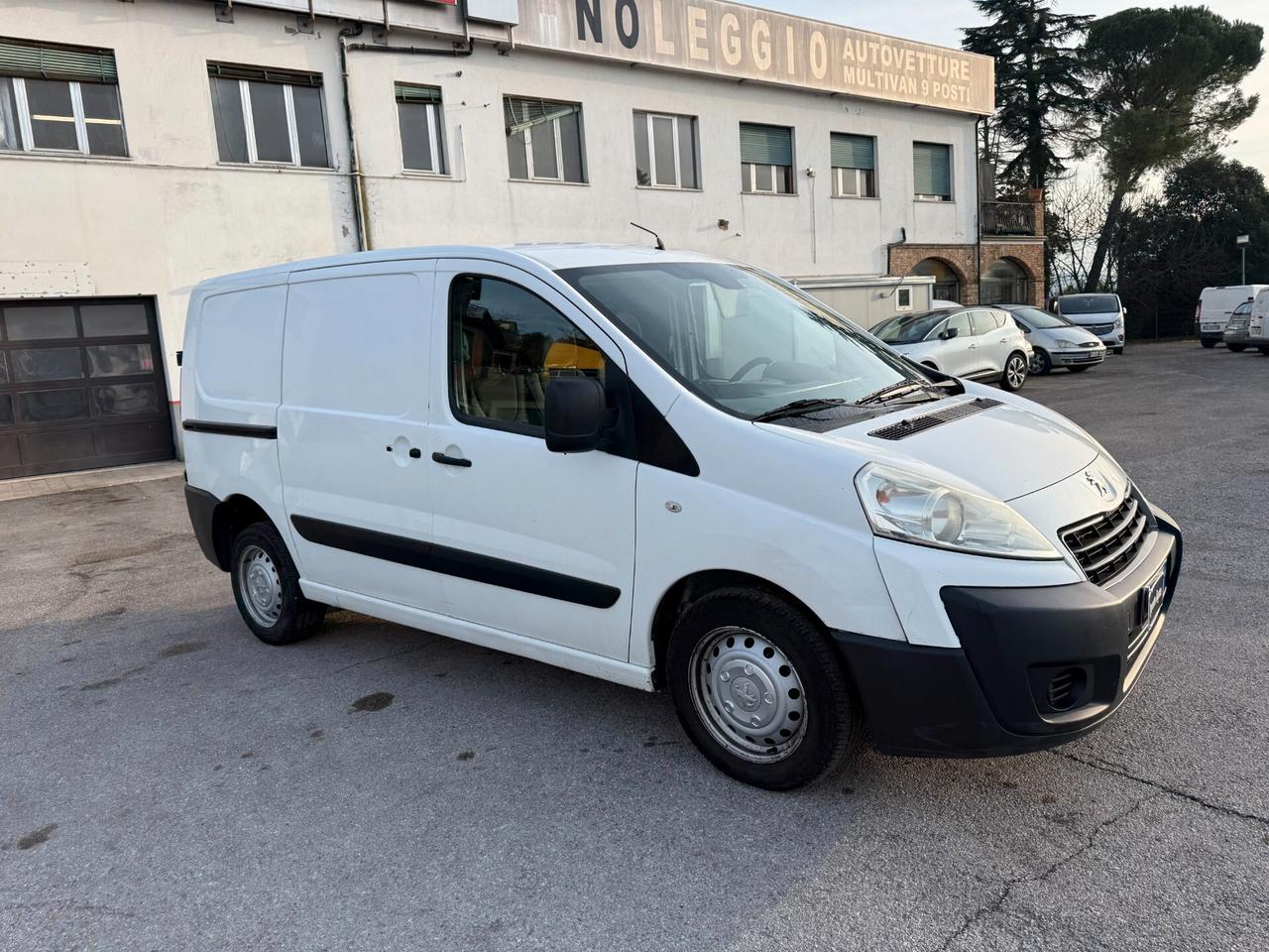 Peugeot Expert 2.0 HDi 125CV FAP PL-TA 12Q Furgone