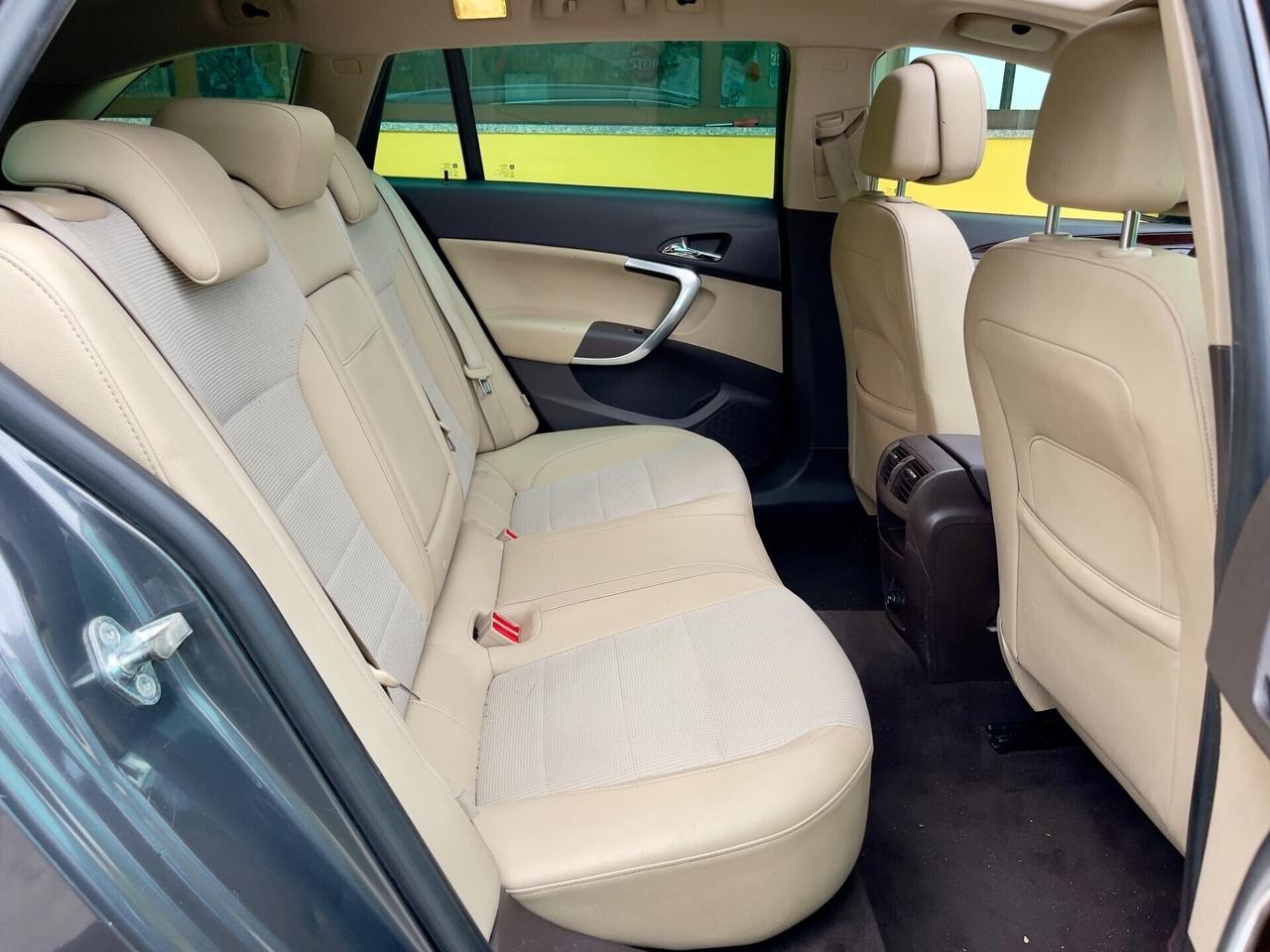 Opel Insignia 2.0CDTI 4x4 160CV SportsTourer Cosmo