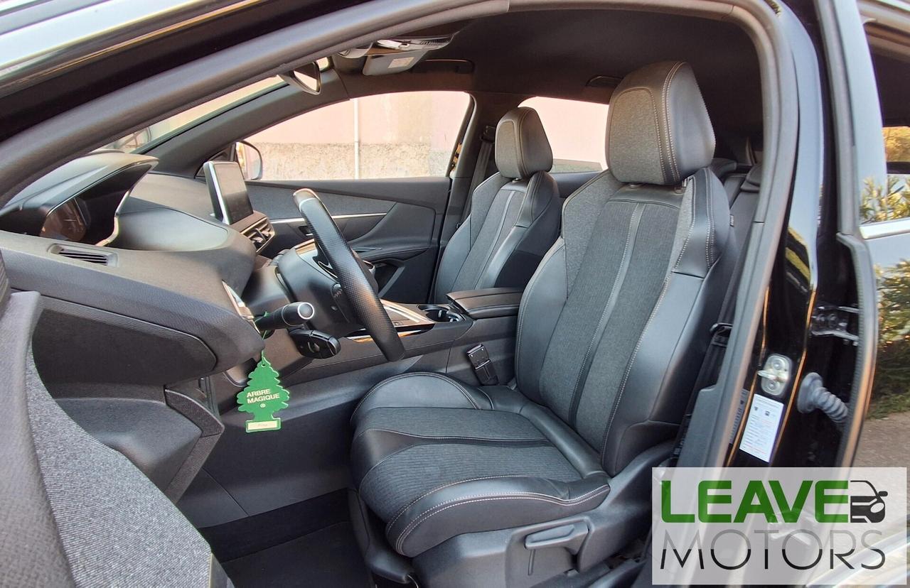 Peugeot 3008 BlueHDi 130 S&S (M1549)