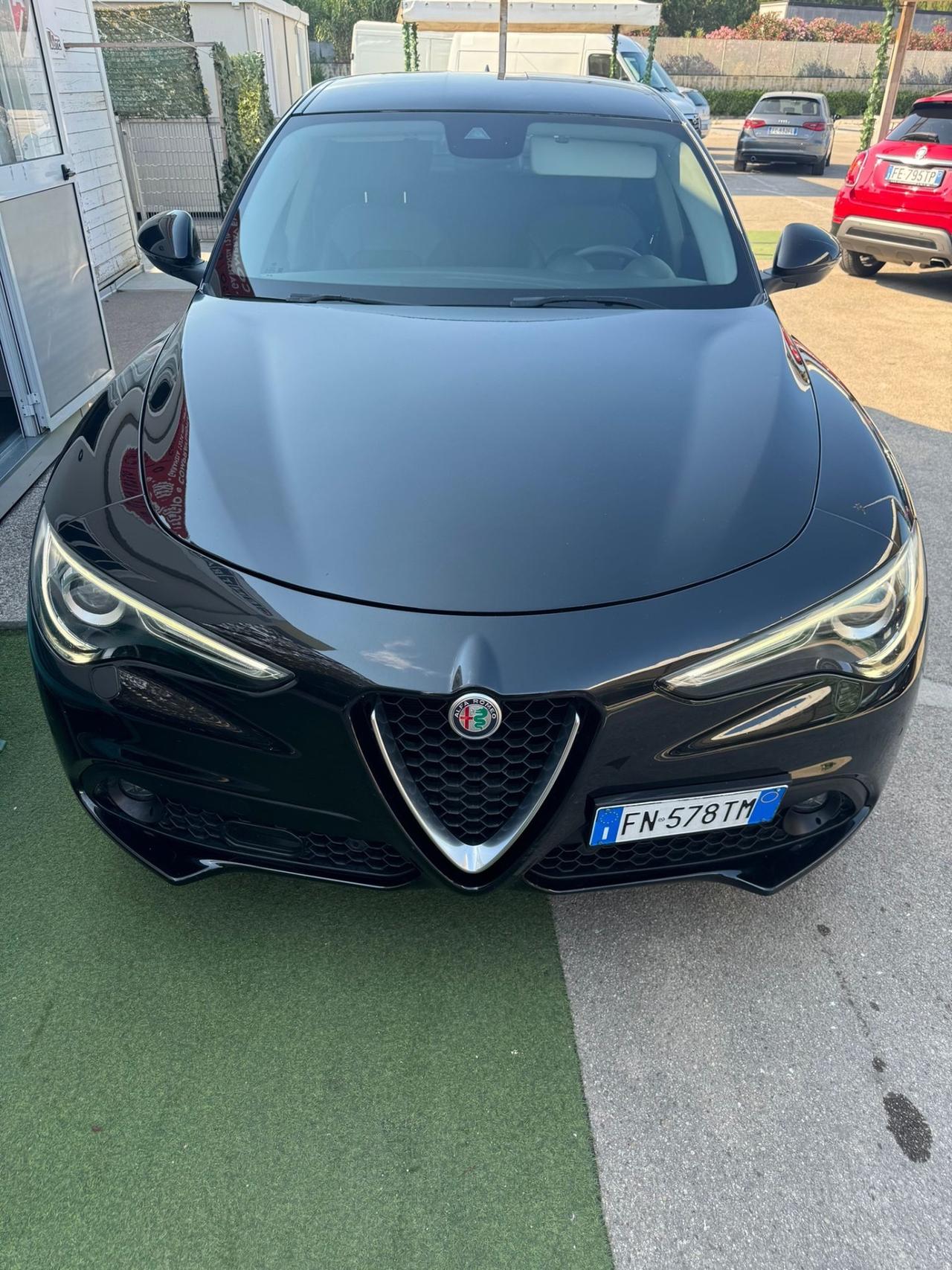 Alfa Romeo Stelvio 2.2 Turbodiesel 210 CV AT8 Q4 Super