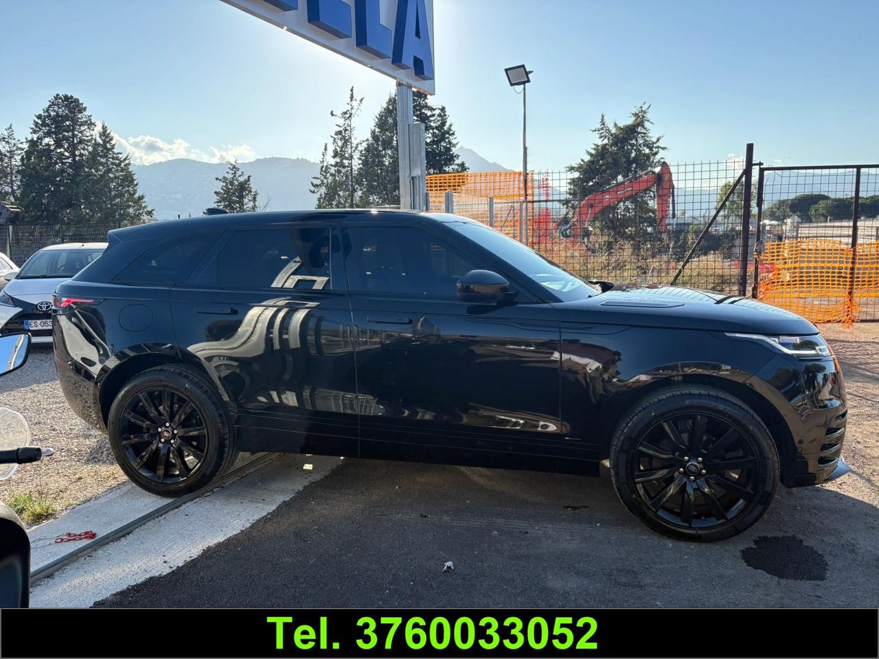 Range Rover velar total black 180cv