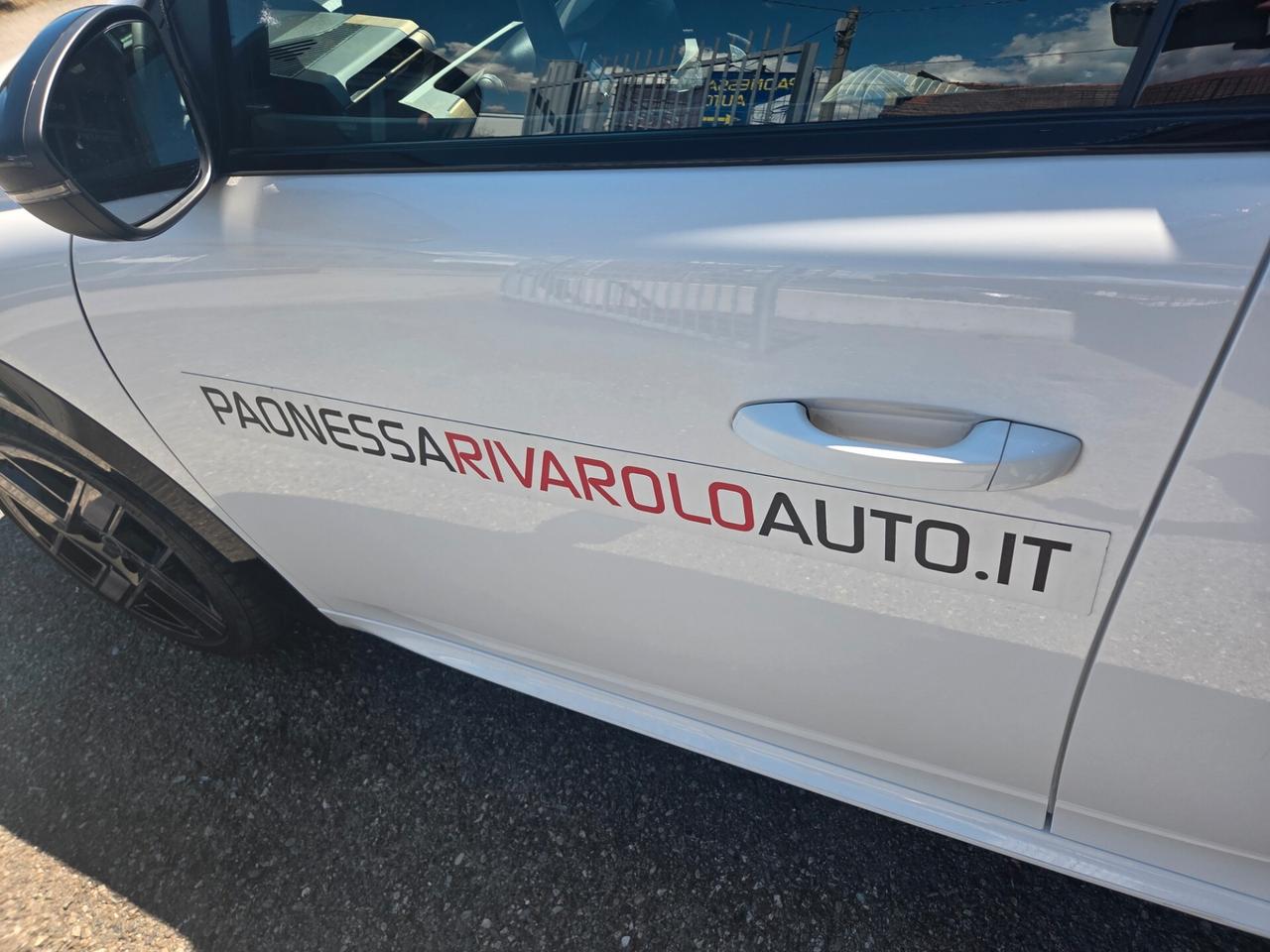 Lancia Ypsilon HYBRID 100 CV NESSUN OBBLIGO FINANZIARIO