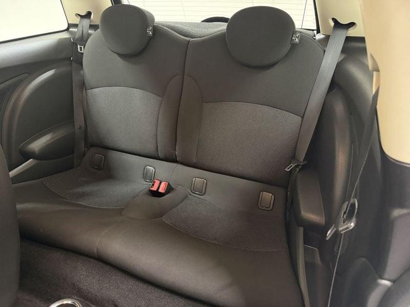 MINI Mini Mini 1.6 16V One (55kW)