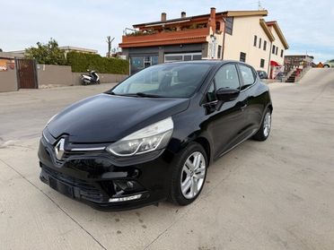 Renault Clio 1.2 75CV 5 porte Zen