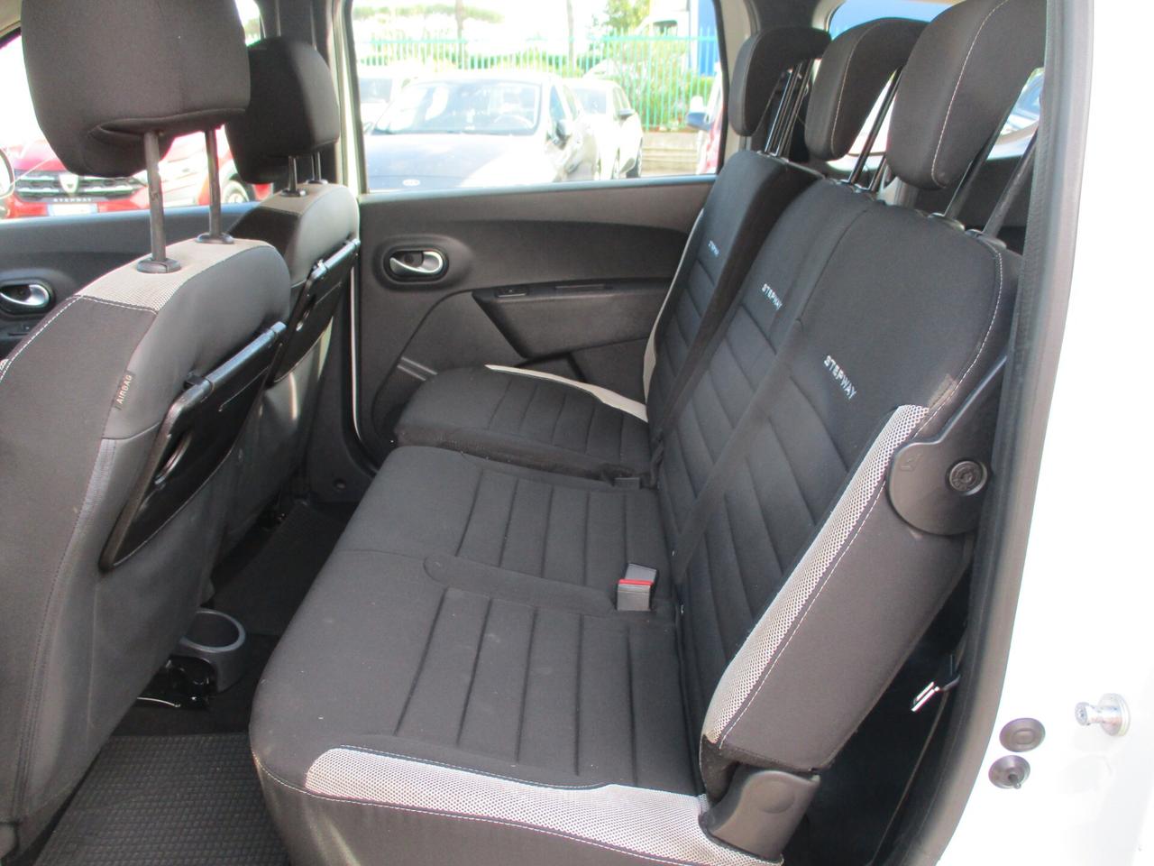 Dacia Lodgy STEPWAY 1.5 DCI 115CV E6D 7 POSTI NAVI/PDC/CAMERA