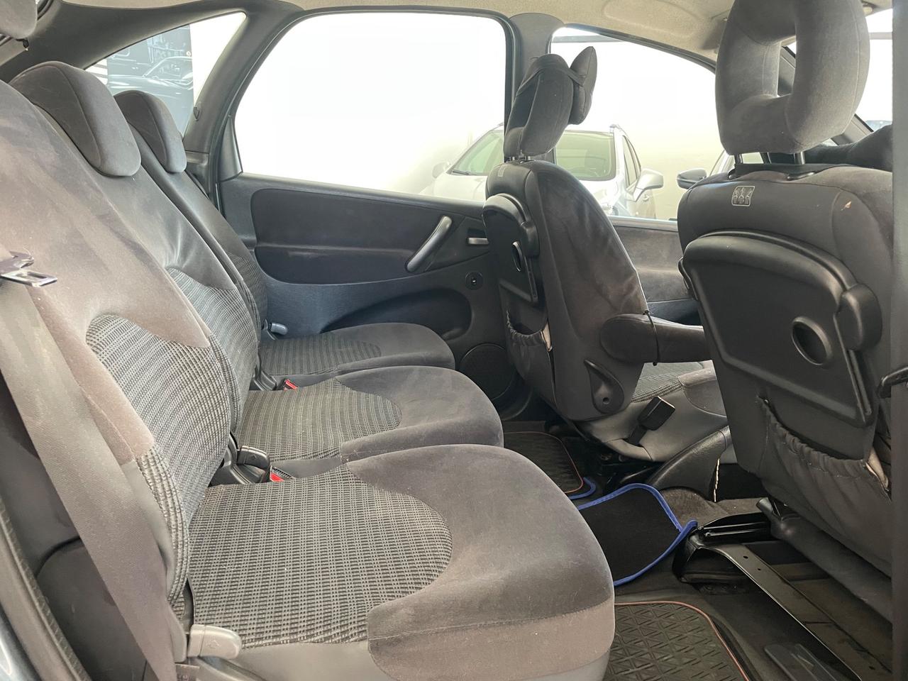 Citroen Xsara Picasso 1.6 HDi 110CV FAP Eleg. Combi