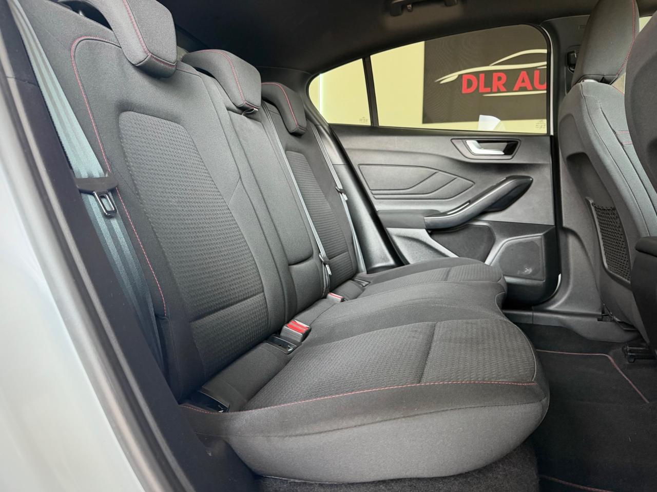 Ford Focus 1.0 EcoBoost Hybrid 125 CV ST Line X
