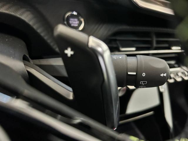 PEUGEOT 2008 Hybrid 145 e-DCS6 GT