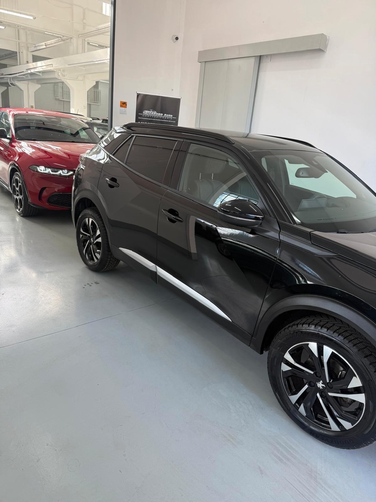 Peugeot 2008 PureTech 100 S&S Allure Pack