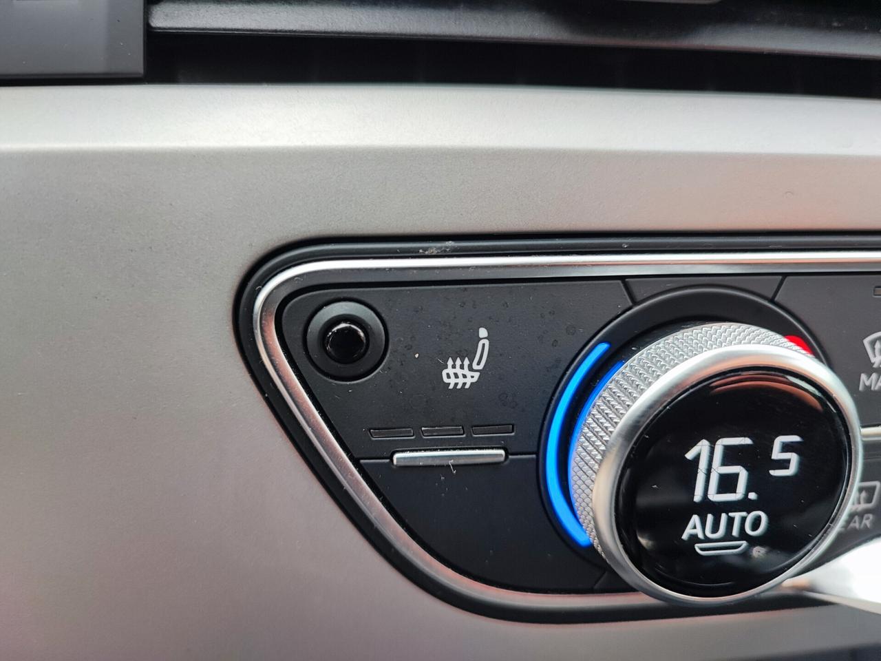 Audi A4 Avant 40 TDI quattro S tronic line edition