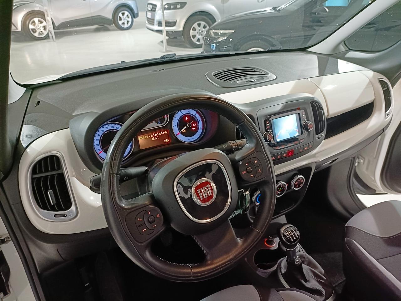 Fiat 500L 1.6 Multijet 120 CV Pop Star, Autocarro N1