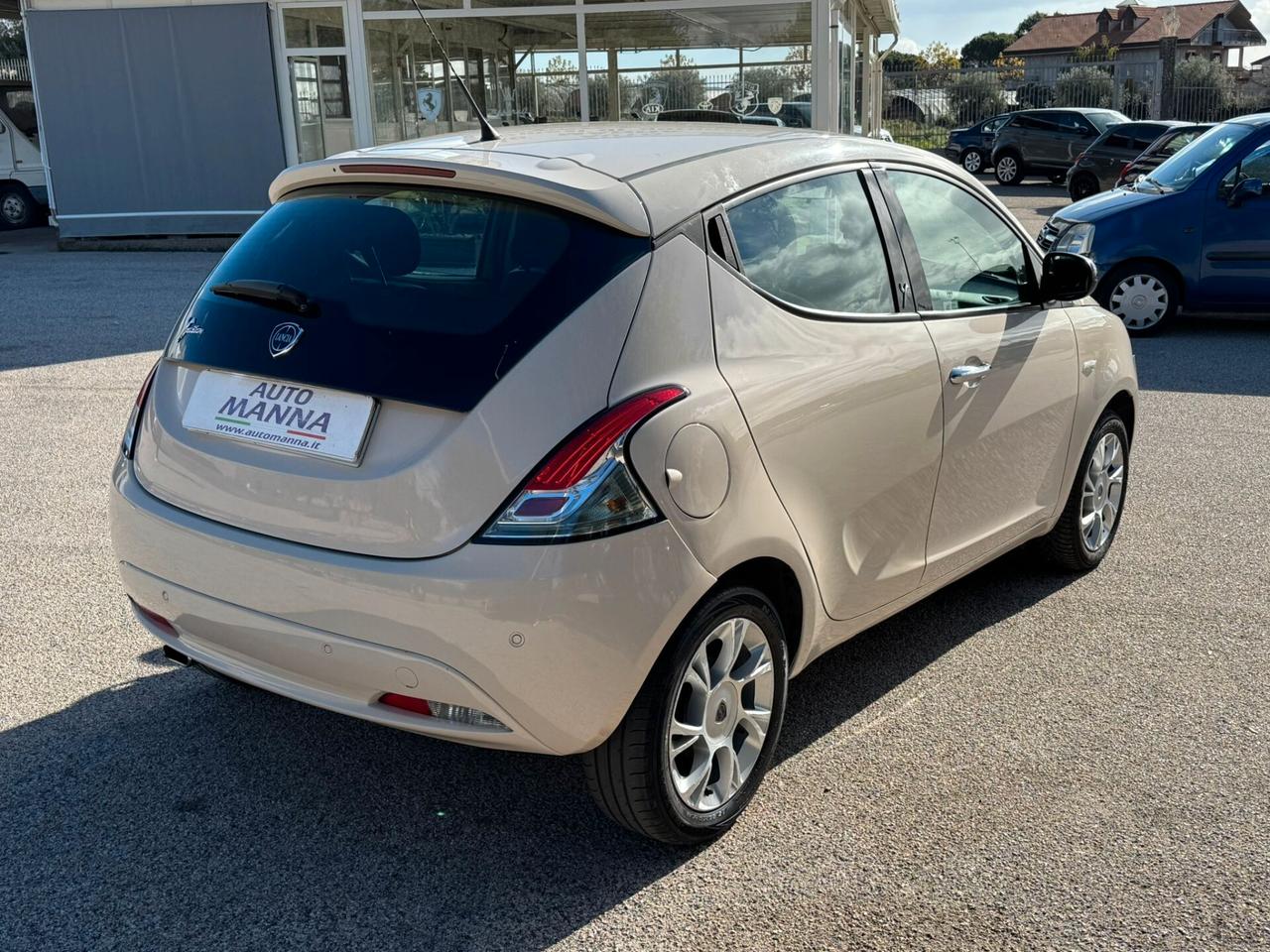 Lancia Ypsilon 1.3 MJT 16V 95 CV 5 porte S&S Gold