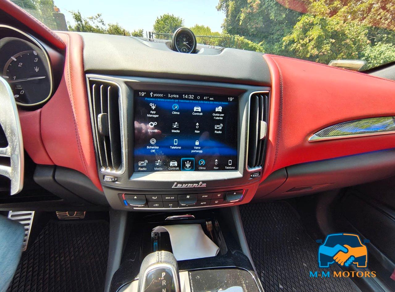 Maserati Levante 3.0 V6 Gransport 275cv auto