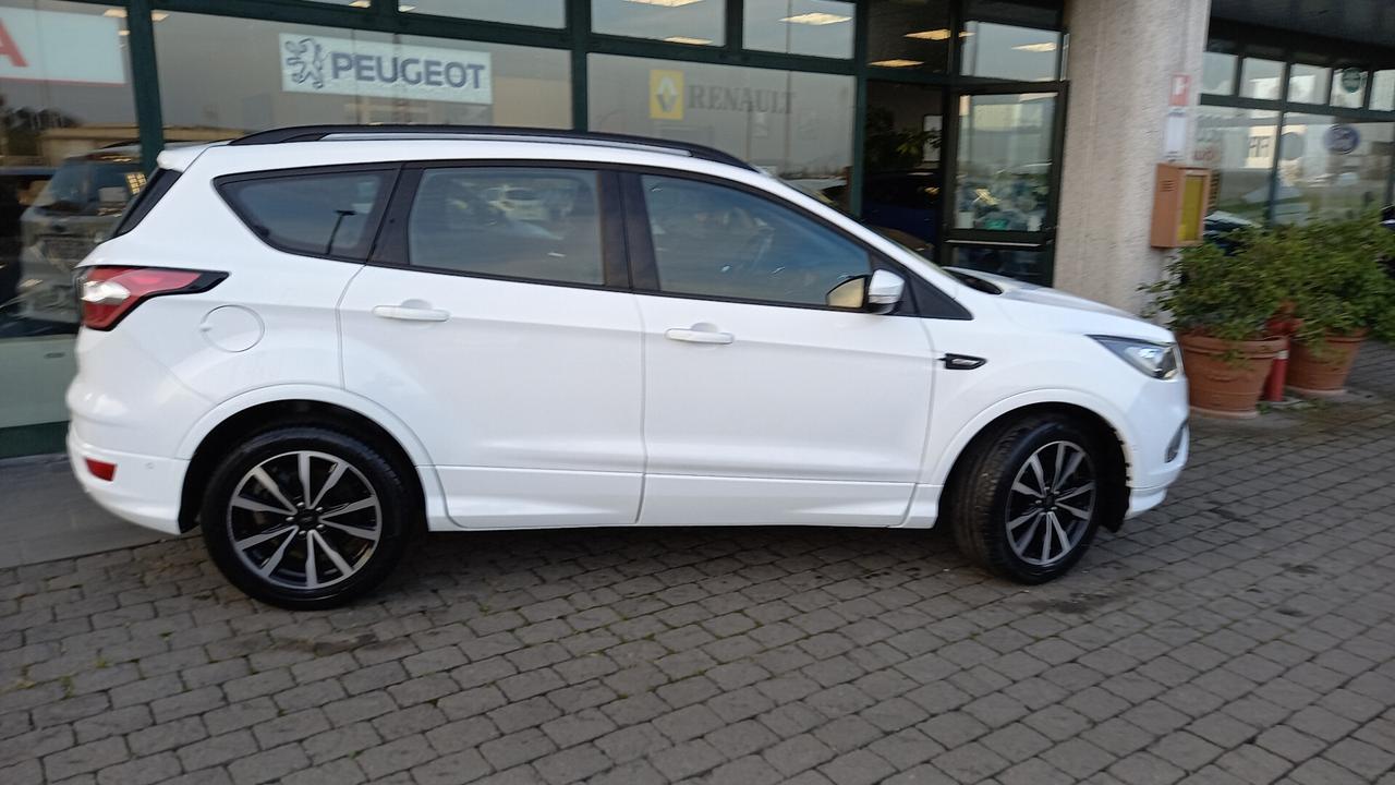 Ford Kuga 1.5 EcoBoost 120 CV S&S 2WD ST-Line