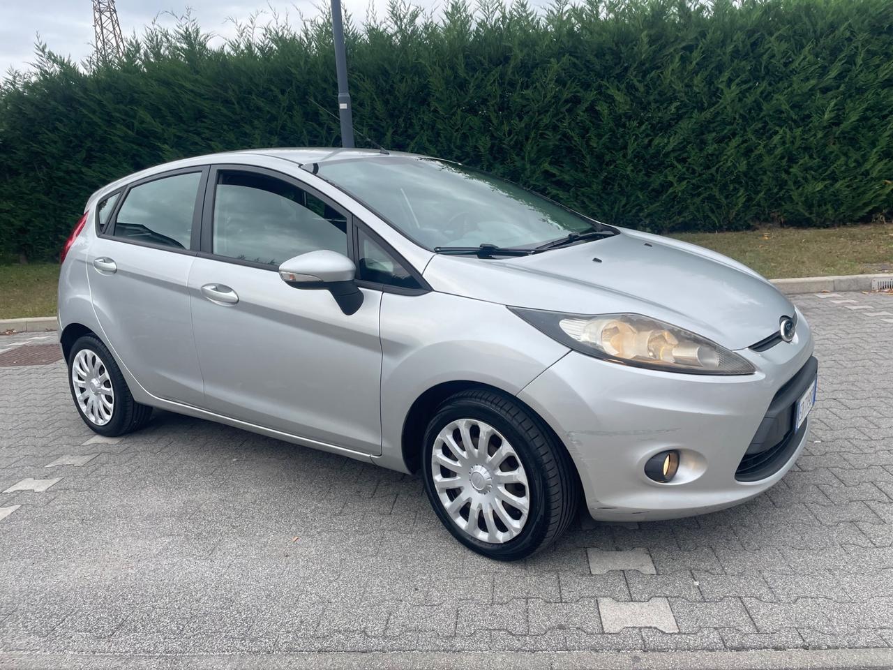Ford Fiesta 1.2 benzina 5p. Titanium euro(5)
