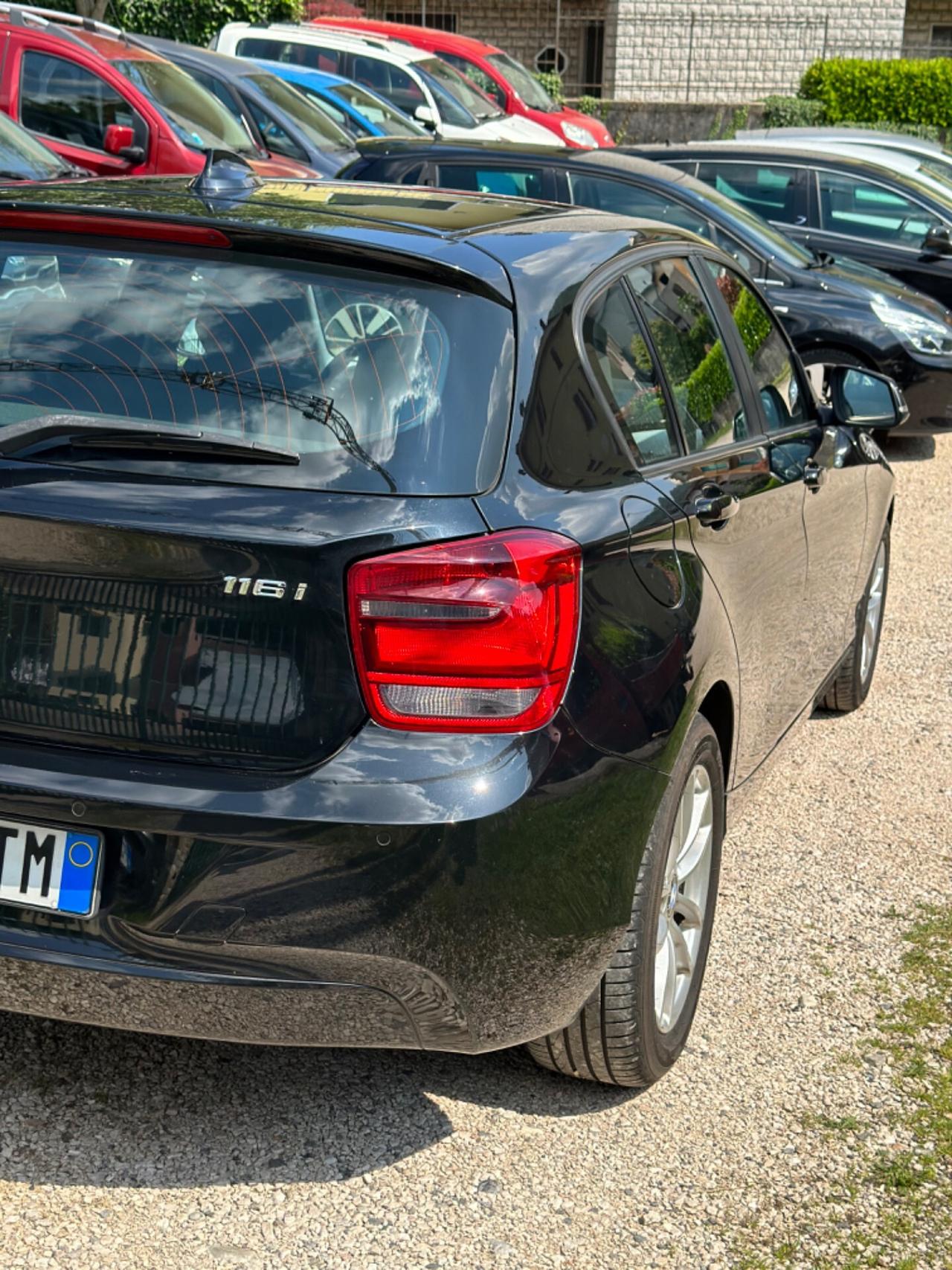 Bmw 116i 5p. UNIQUE KMCERT GARANZ