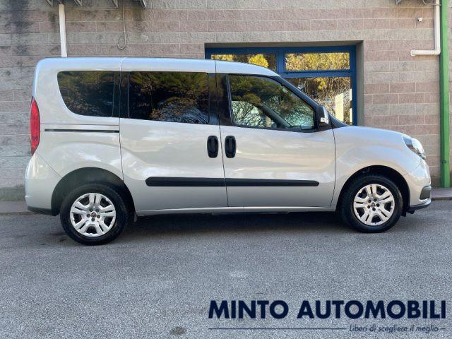 FIAT Doblo 1.6 MJT 105CV LOUNGE 5 POSTI AUTOCARRO RETROCAMERA