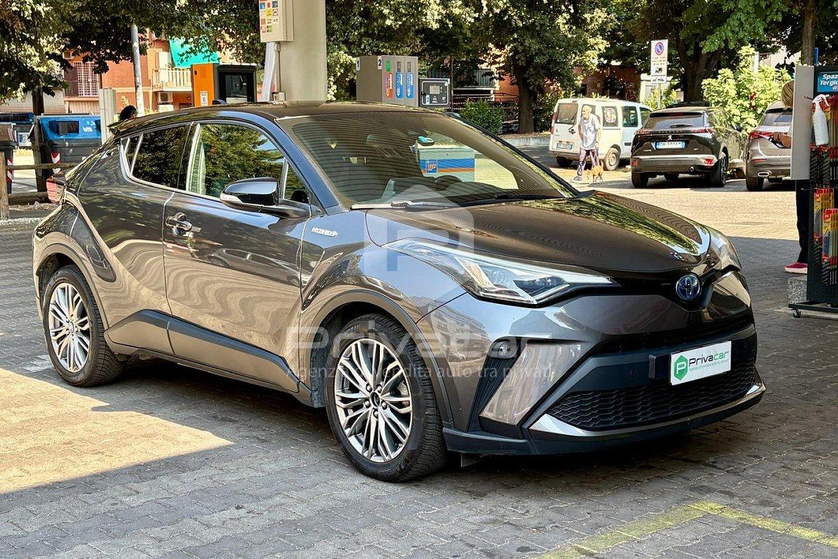 TOYOTA C-HR 2.0 Hybrid E-CVT Lounge