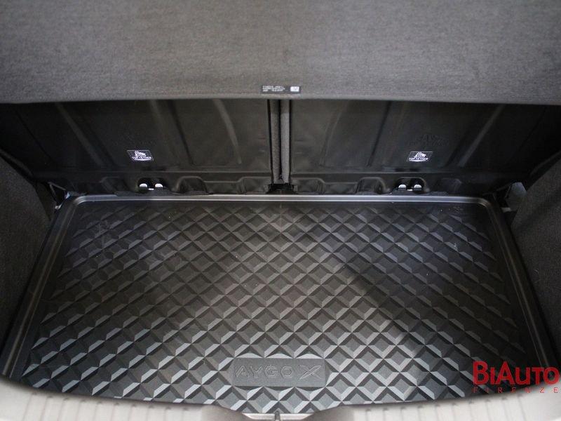 Toyota Aygo X Aygo X 1.5 hybrid Premium e-cvt