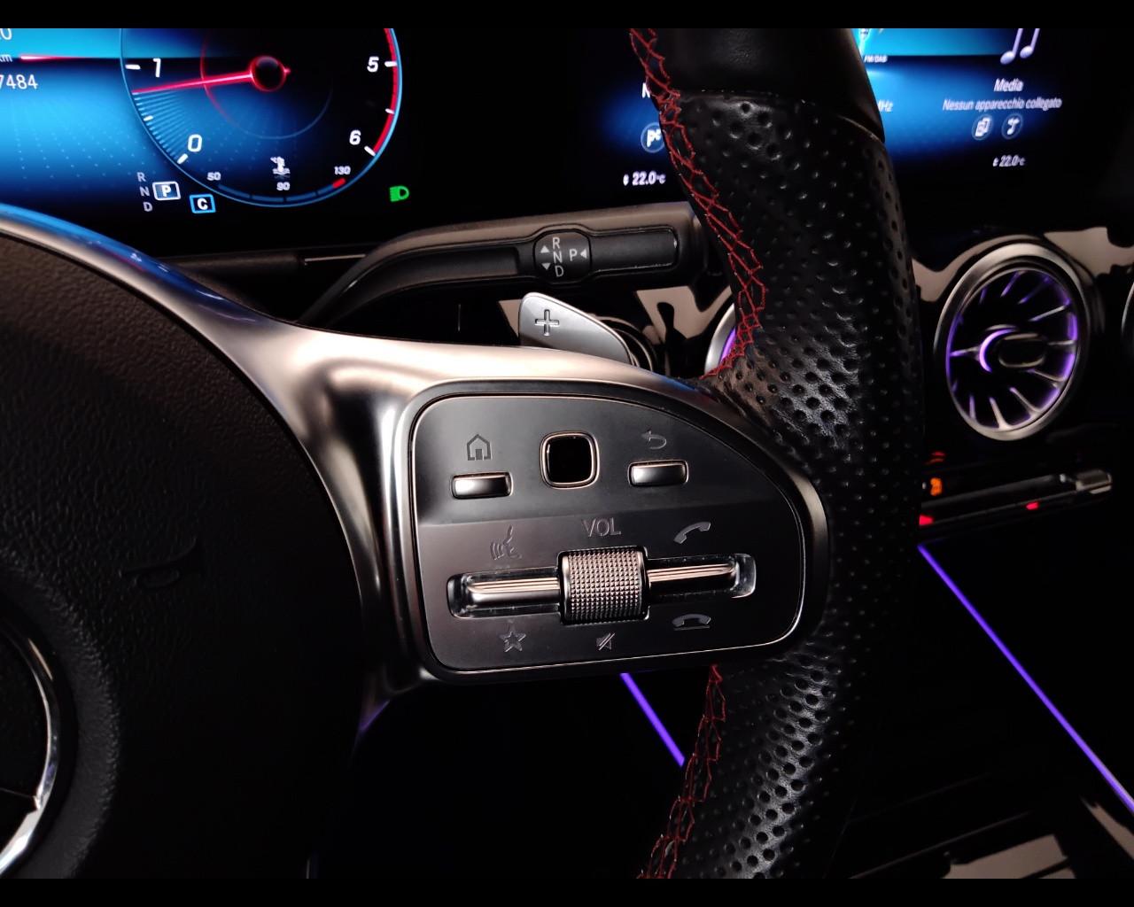Mercedes-Benz GLA-H247 2020 - GLA 200 d Premium auto