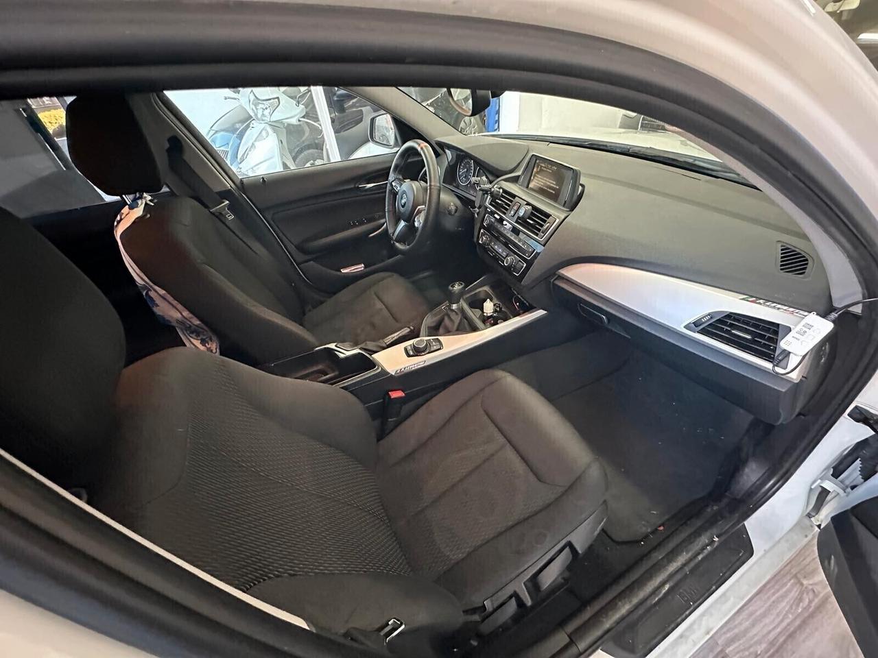 Bmw 114 114d 5p. Sport
