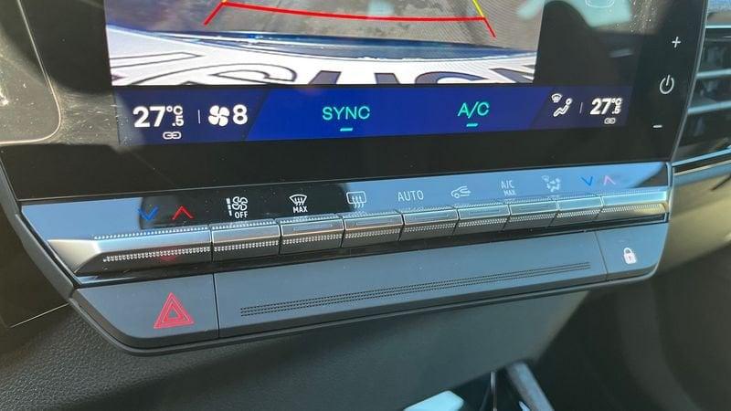 Renault Austral NUOVO evolution MY24 full hybrid E-Tech 200