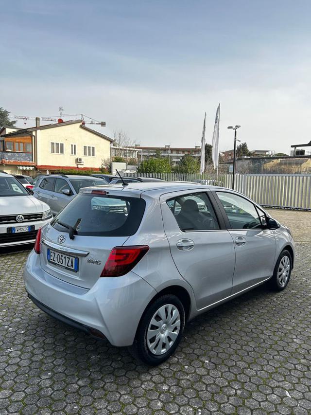 TOYOTA Yaris 1.0 5 porte Active NEO PATENTATO