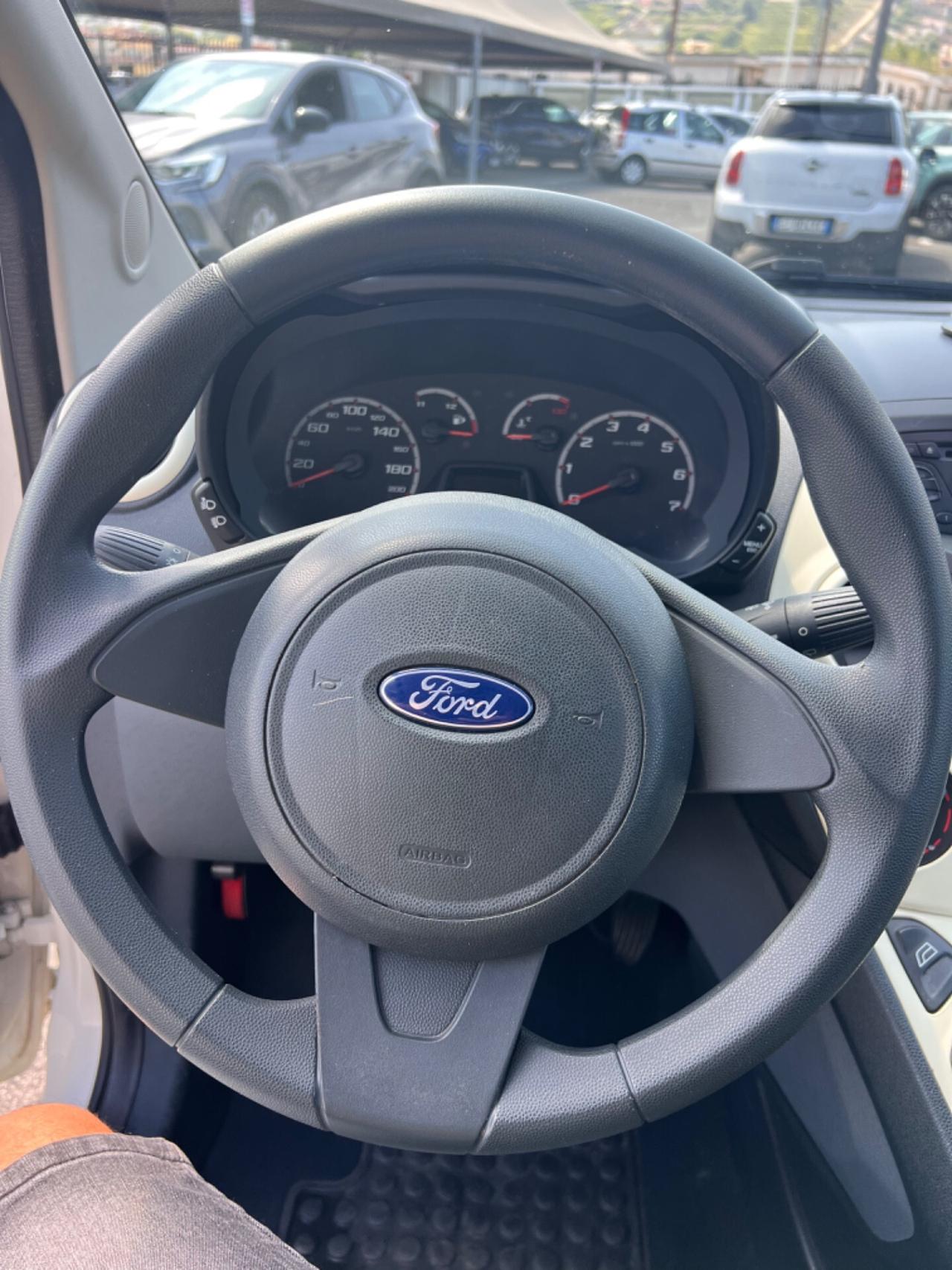 Ford Ka Ka+ 1.2 8V 69CV Titanium