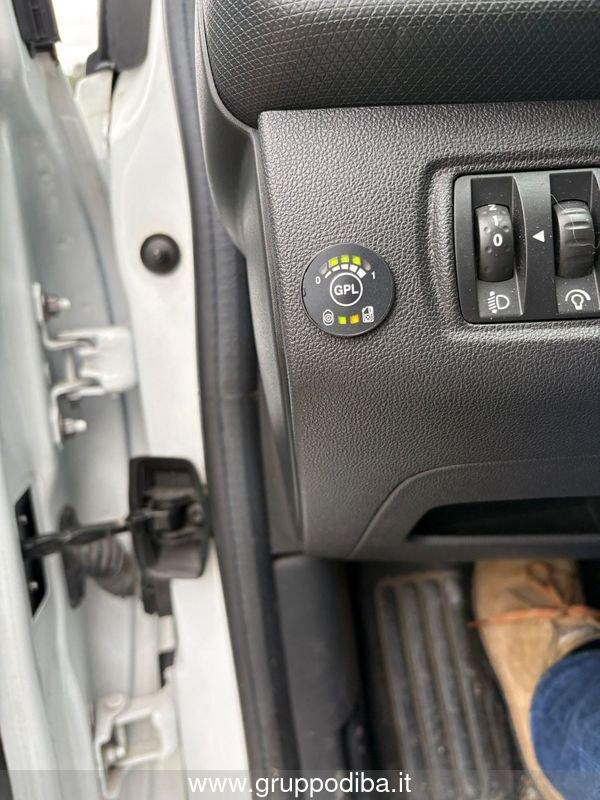 Renault Clio IV 2017 Benzina 0.9 tce energy Life Gpl 90cv my18