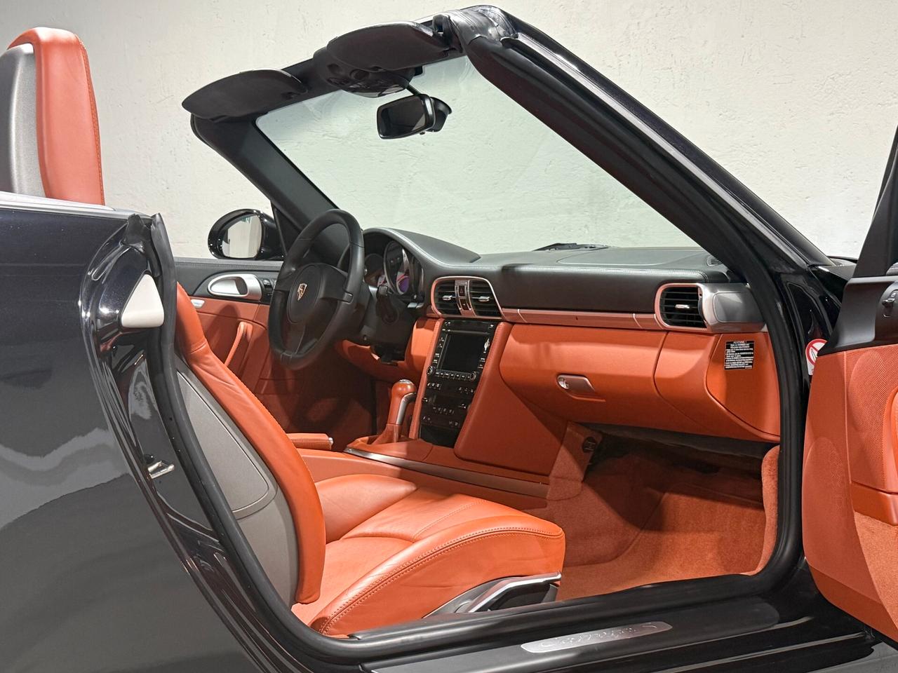 Porsche 911 Carrera S Cabriolet