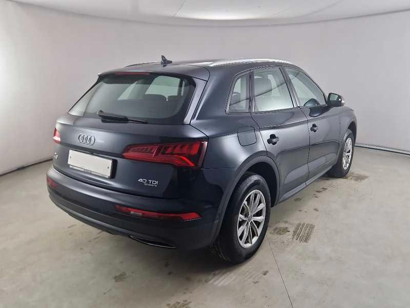 AUDI Q5 40 TDI Business quattro S tronic