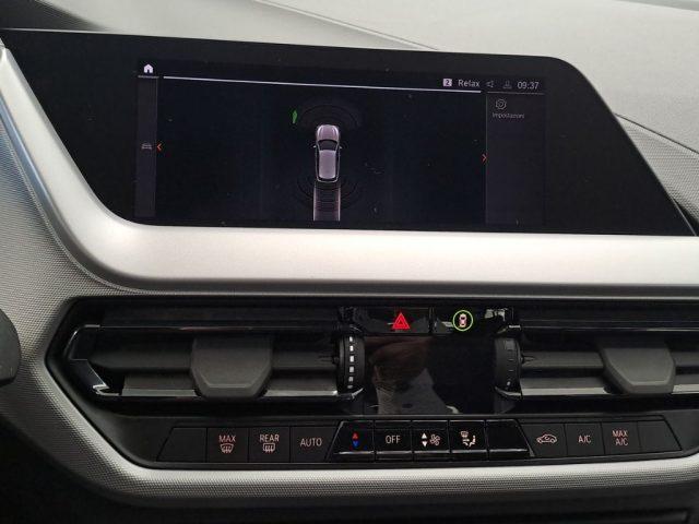 BMW 116 i 5p. Advantage Aut.