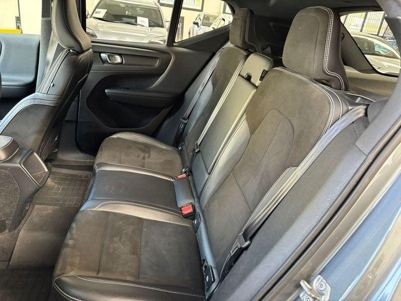 Volvo XC40 D4 AWD Geartronic R-Design