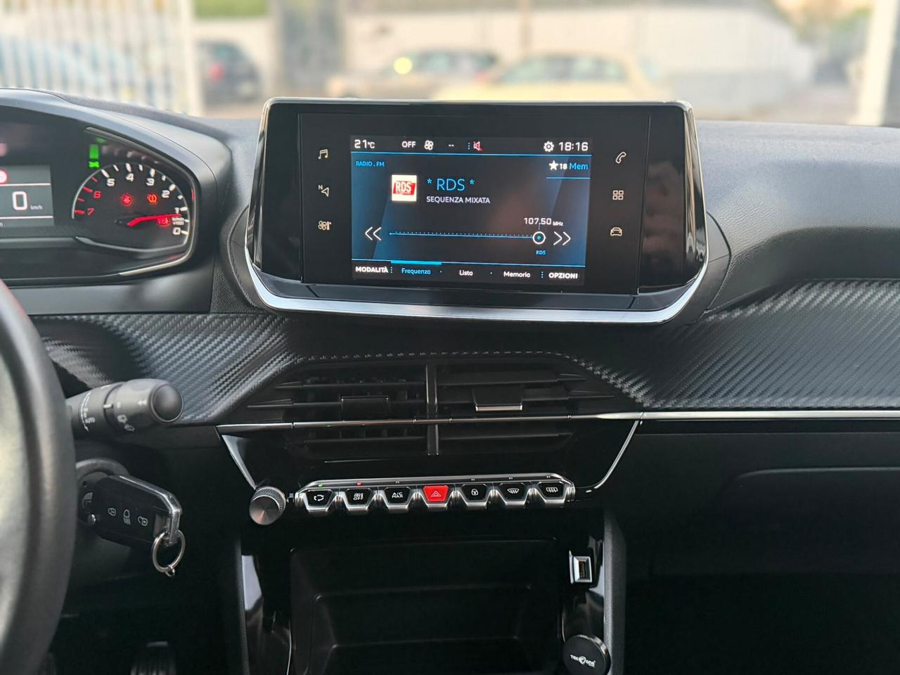 Peugeot 2008 1.2 Benzina 2021