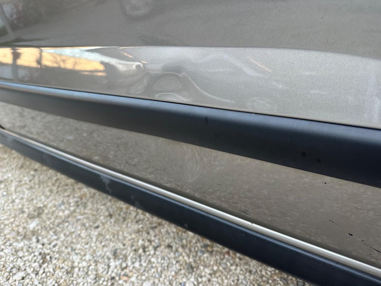 Peugeot 3008 1.6 HDi 110CV cambio robotizzato