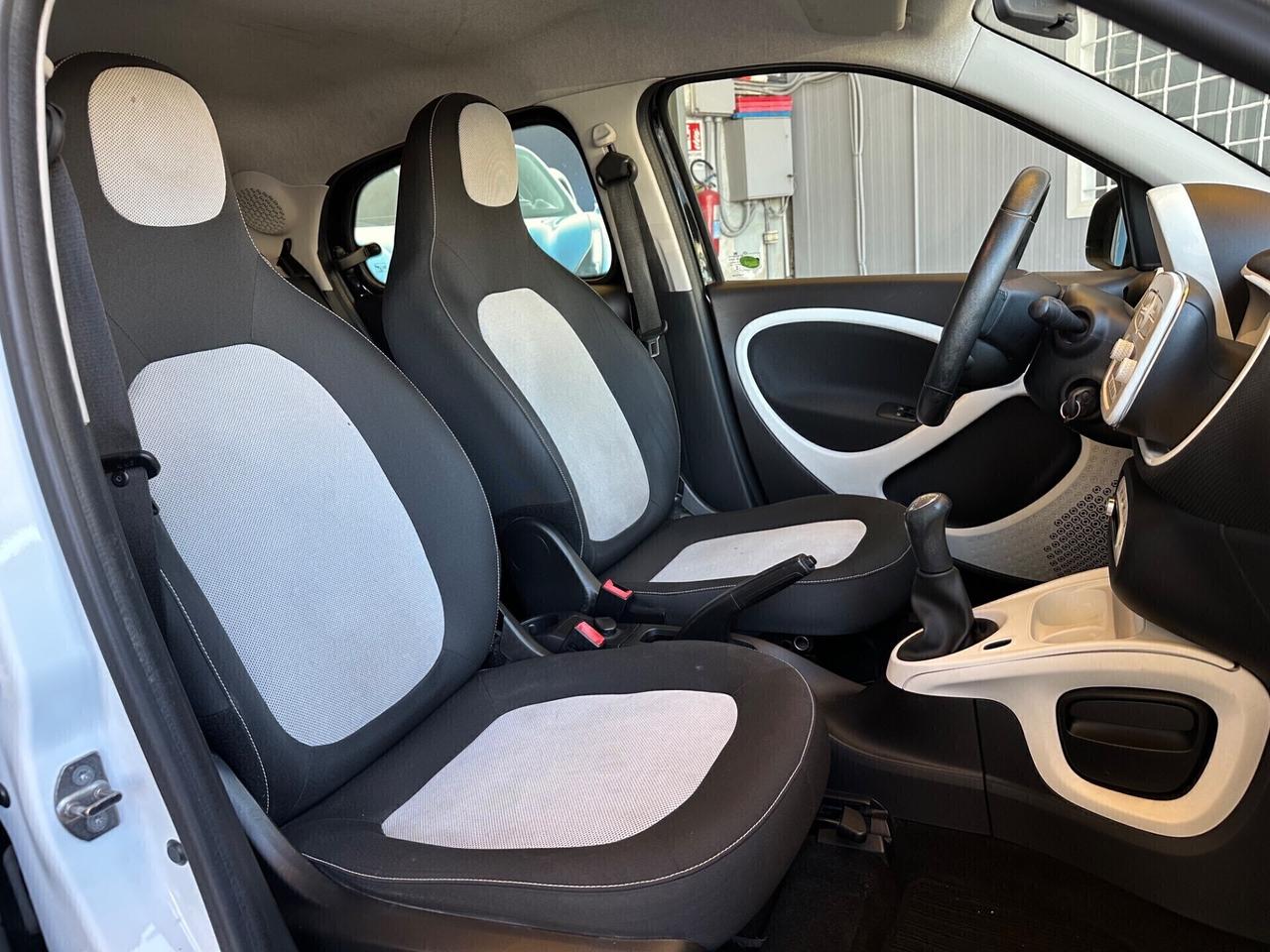 Smart ForFour Passion 1.0 Benzina 71 Cv "Led"