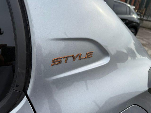 PEUGEOT 208 Hybrid 110 e-DCS6 Style