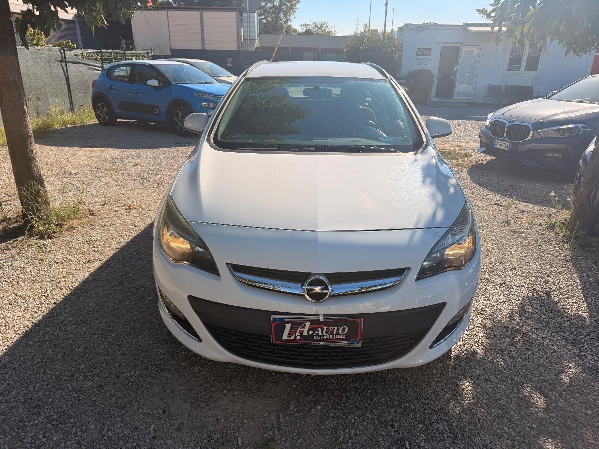 OPEL - Astra Station Wagon Sports Tourer 1.4 t. Cosmo Gpl Tech 140cv