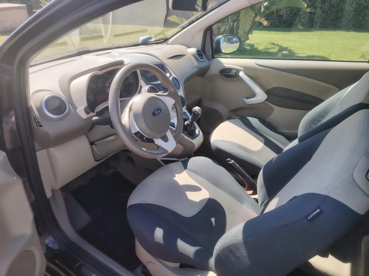 Ford Ka Ka+ 1.2 8V 69CV Titanium