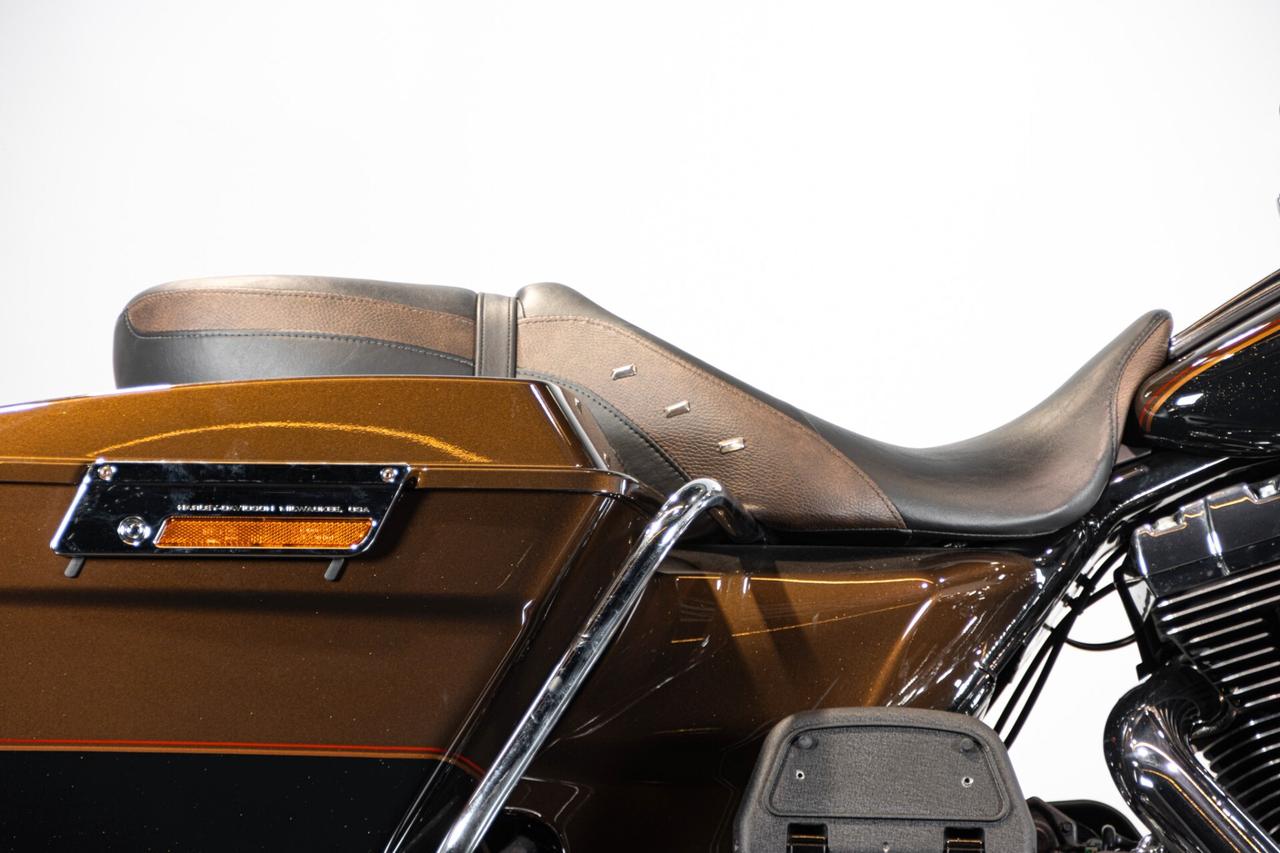 HARLEY DAVIDSON ROAD KING 110TH° ANNIVERSARY - 2013