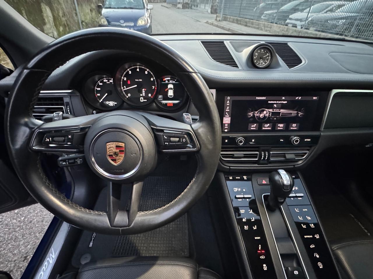 Porsche Macan cerchi 21, tetto, tagliandi Porsche