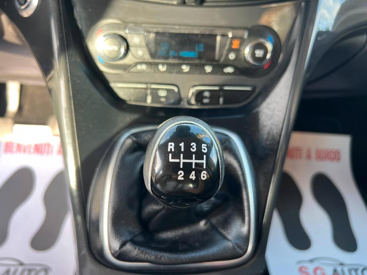 Ford Kuga 2.0 TDCI 150 CV S&S 4WD Titanium