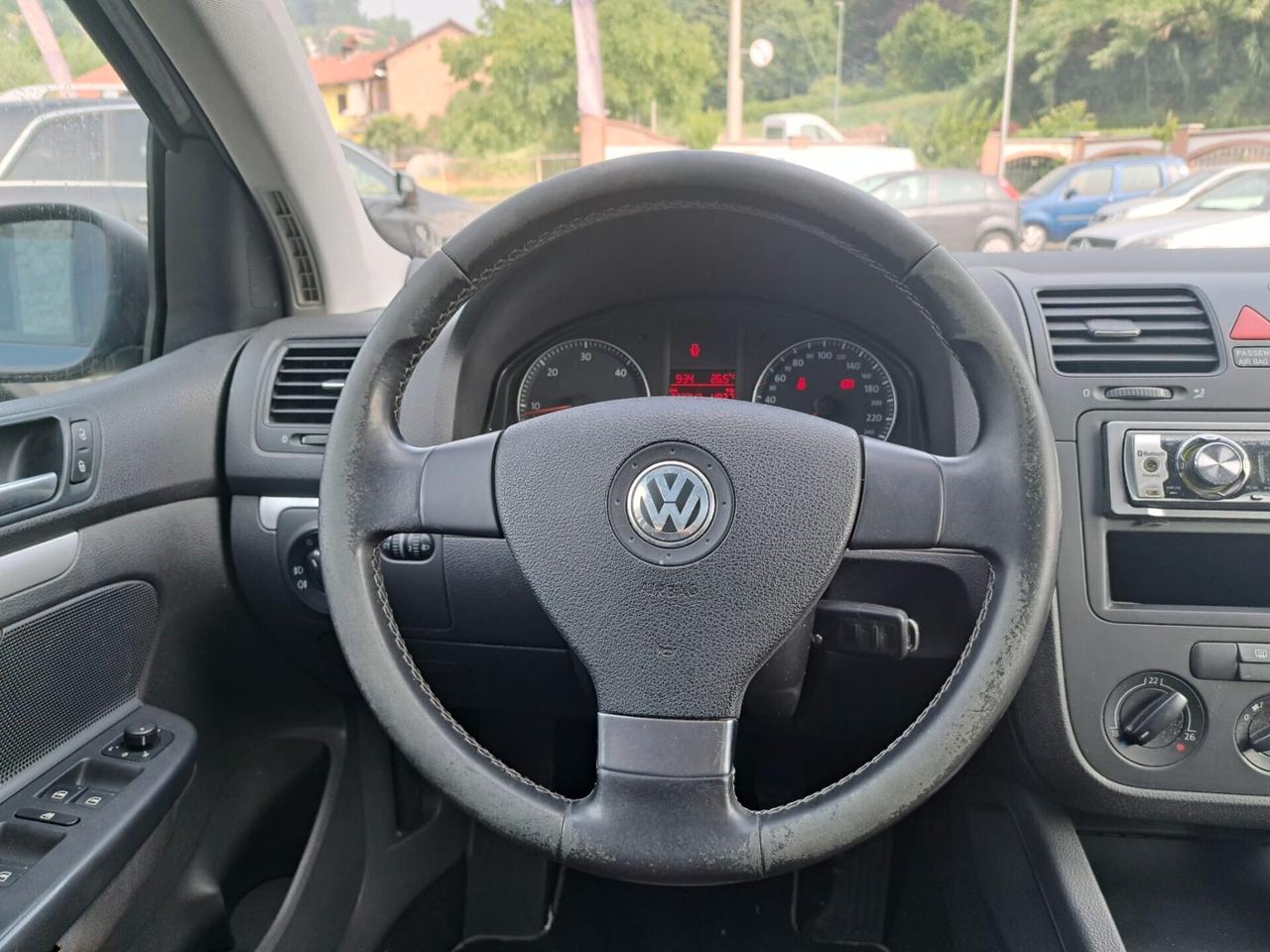 Volkswagen Golf 1.9 5p. / 105CV / OK NEOPATENTATI